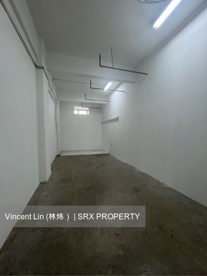 Kewalram Hillview (D23), Warehouse #592859531